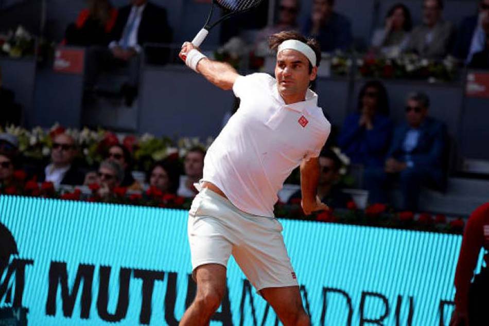 Roger Federer beats Gaël Monfils in Madrid and claims 1,200th win
