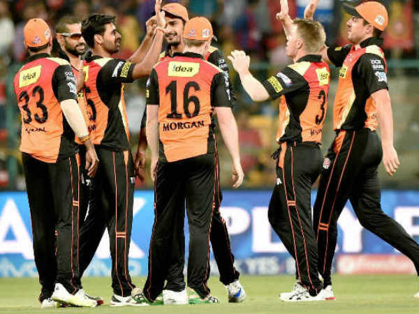 ఢిల్లీపై భువీ యావరేజి 47.88
