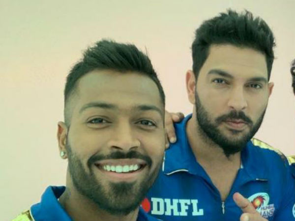 393 పరుగులతో పాటు 14 వికెట్లు తీసిన పాండ్యా