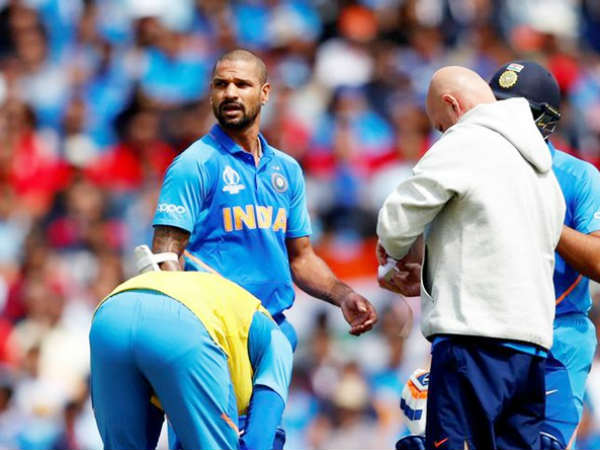 ఆస్ట్రేలియాతో జరిగిన మ్యాచ్లో ధావన్కు గాయం