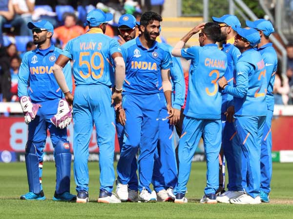 ఫేవరేట్గా బరిలోకి దిగిన టీమిండియా