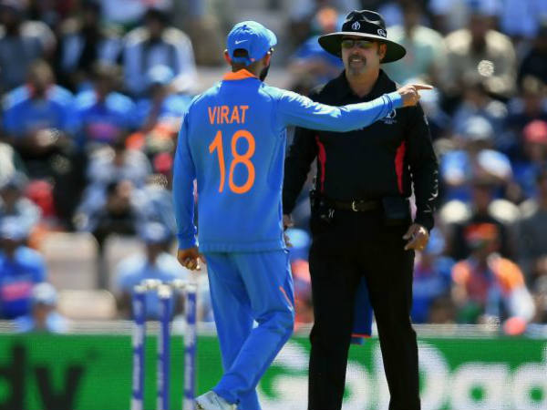 ఫీల్డింగ్లో అంపైర్పై..