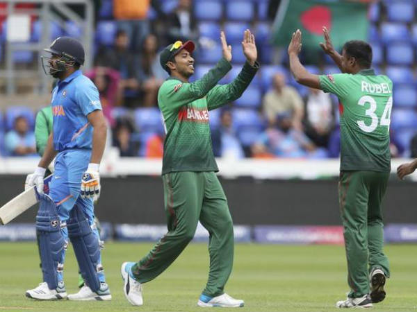 అత్యధిక స్కోరు 370/4
