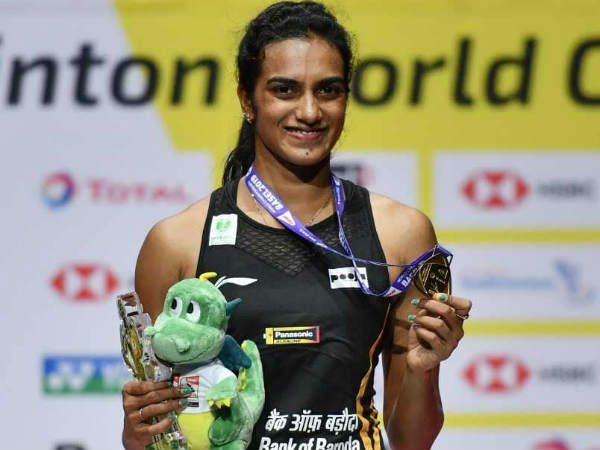 కిరణ్ రిజిజును కలిసిన సింధు: