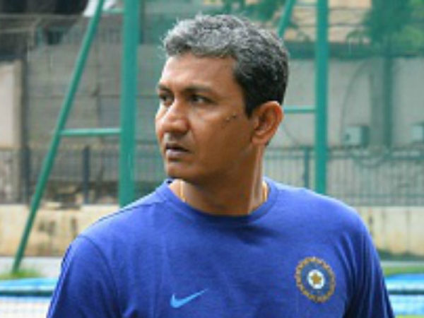 బంగర్పై పెద్ద ఎత్తున విమర్శలు