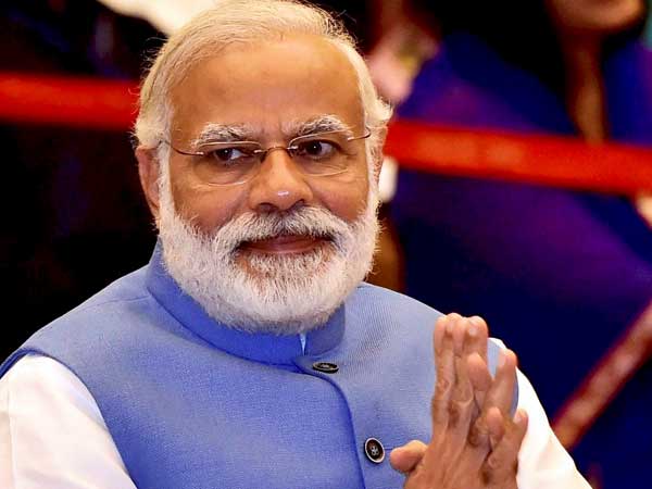 మోడీకి సోషల్ మీడియాలో శుభాకాంక్షల వెల్లువ