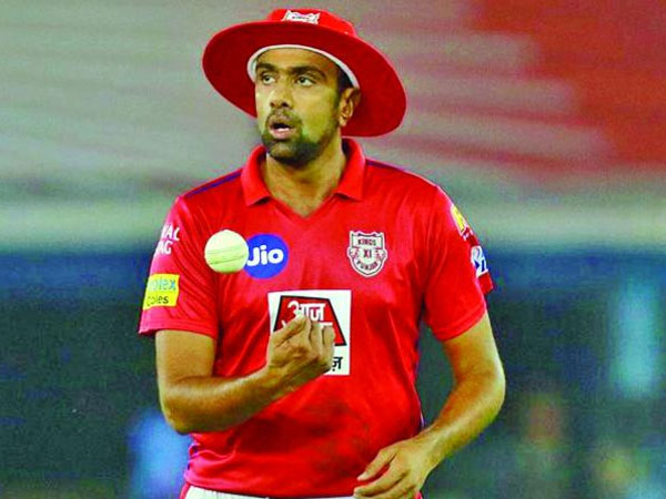 కుంబ్లే నిర్ణయంపైనే అశ్విన్ భవిత్యం