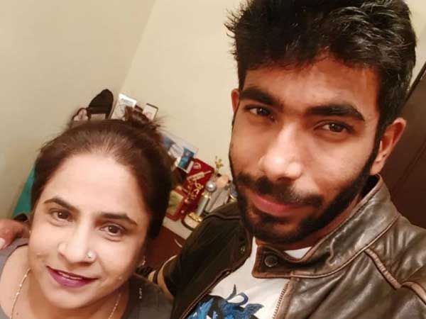 బుమ్రాపై ప్రశంసల వర్షం