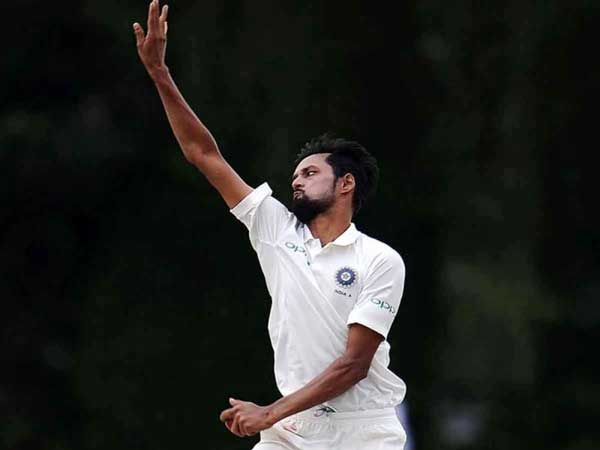 తుది జట్టులో దక్కని చోటు
