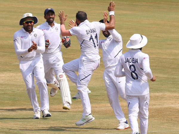 షమీ మ్యాజిక్: