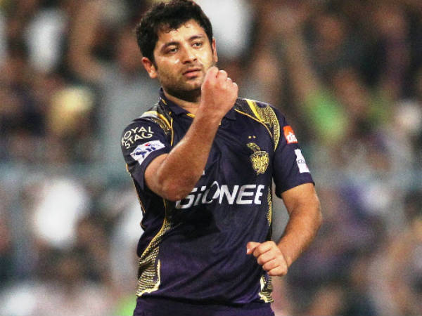 కేవలం నలుగురే!!