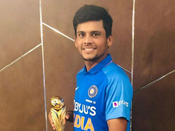 మీరట్కు 25 కిలోమీటర్ల దూరంలో