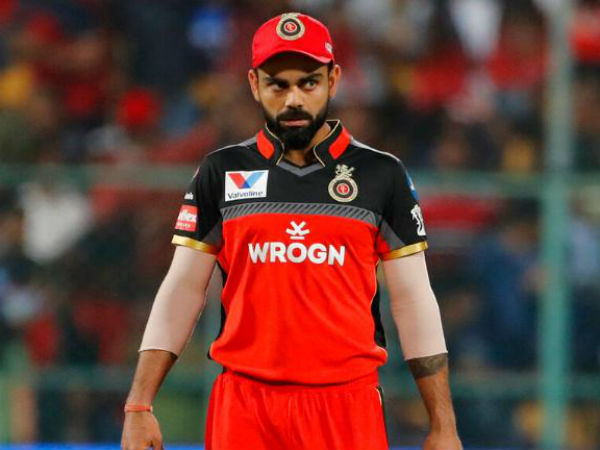 ఒక్క టైటిల్ లేదు: