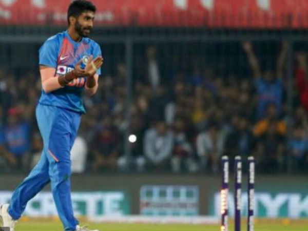 ఆసీస్ను ఆడుకున్న బుమ్రా: