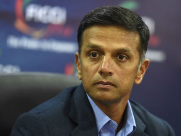 మరోసారి వార్తల్లో నిలిచిన ద్రవిడ్