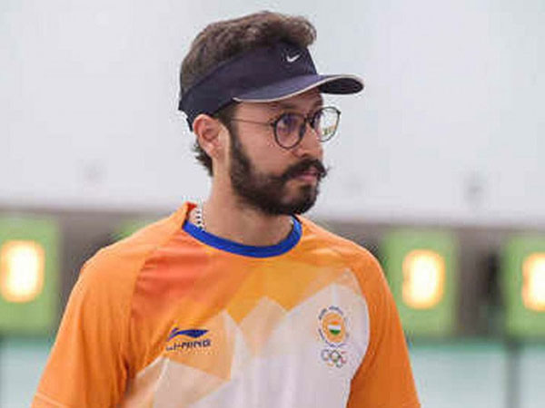 క్రిమినల్ కేసులను వాదిస్తా