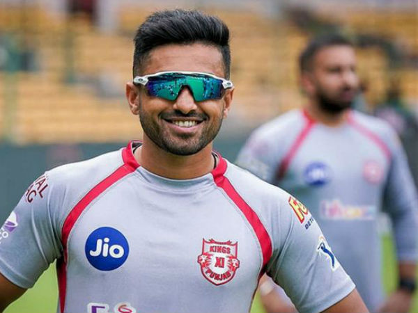 రెండు వారాల క్రితమే: