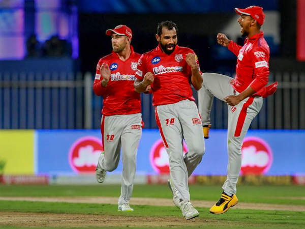 నాలుగో స్థానం కోసంరసవత్తర పోరు: