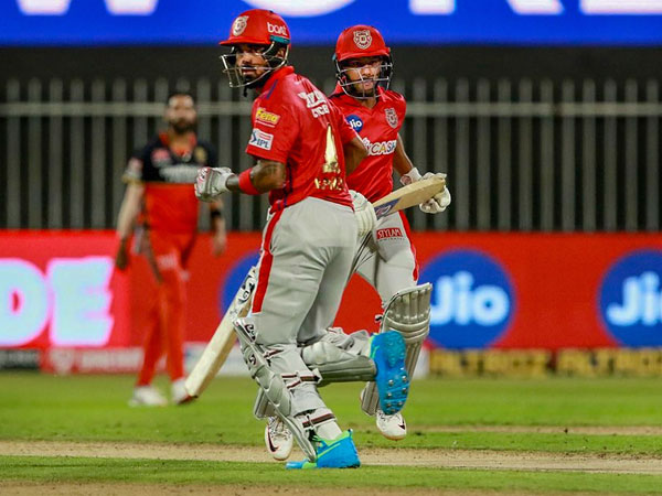 వరుస విజయాలతో అప్రతిహతంగా..