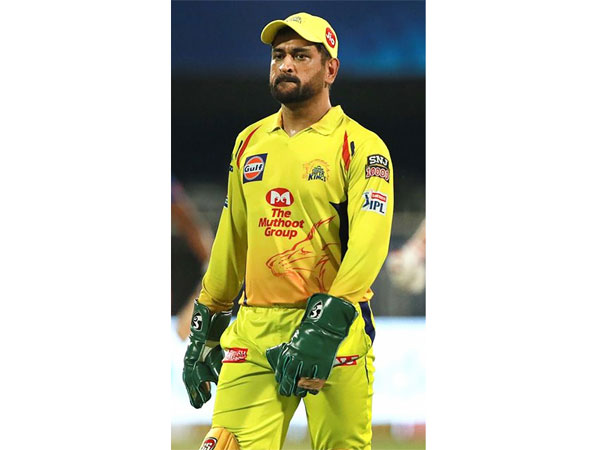 వైడ్ యార్కర్గా