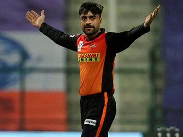 కీలక బౌలర్గా సేవలు