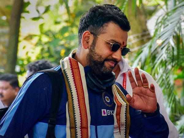 డబ్బు కోసం..