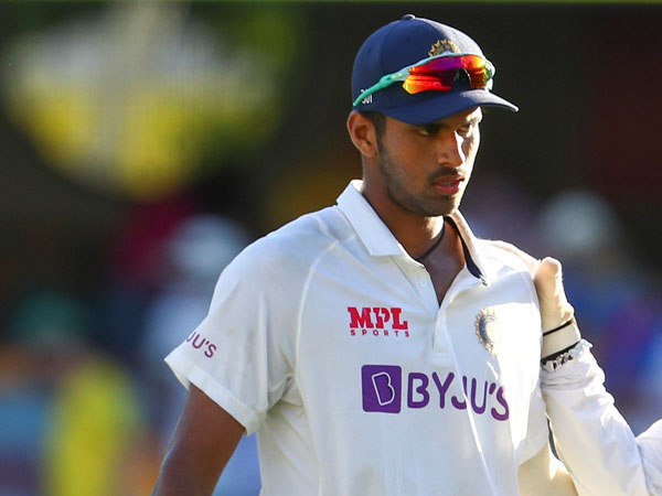స్పిన్ ఆల్రౌండర్లుగా అక్షర్, సుందర్