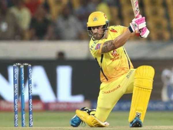 డుప్లెసిస్ మెరుపులు: