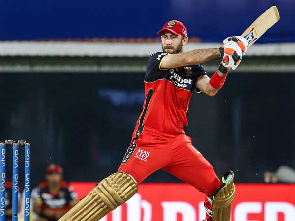 మ్యాక్సీమమ్ బాదేశాడు..