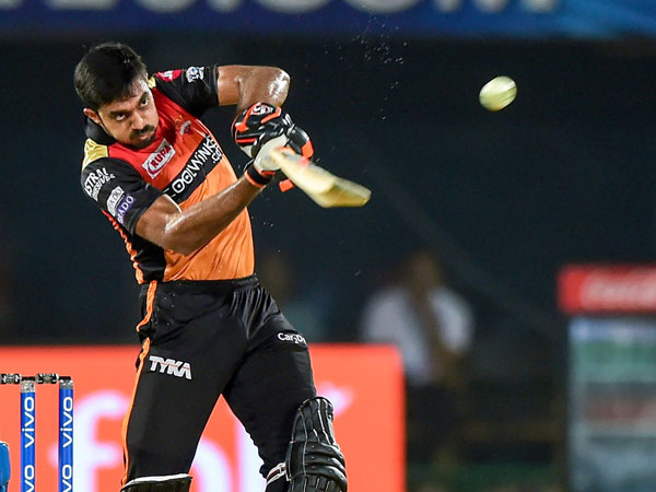 మిడిల్ ఆర్డర్ సమస్య