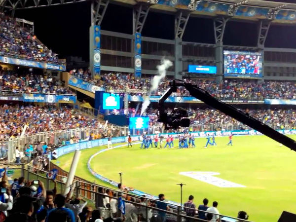 ముంబైలోనే మ్యాచ్లు..