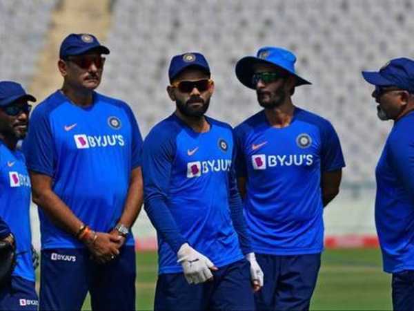 స్పిన్నర్ను తప్పించొచ్చు: