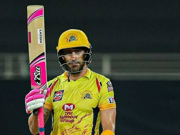 ఫాఫ్, బ్రావోలకు గాయాలు..