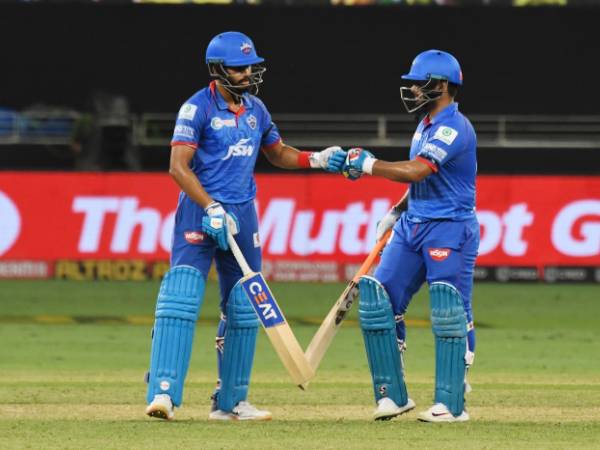 అత్తెసరు స్కోర్లే..