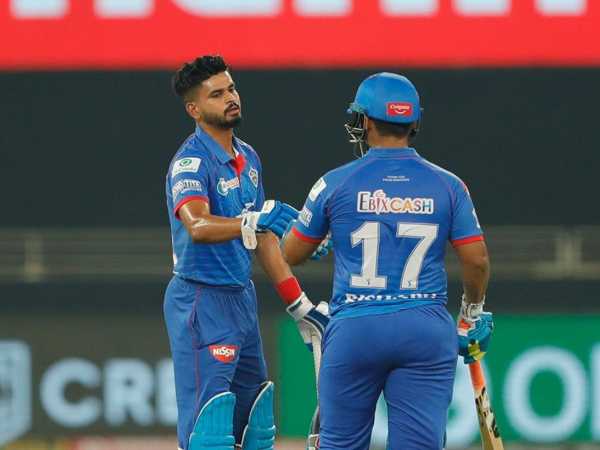 నలుగురికి చాన్స్..
