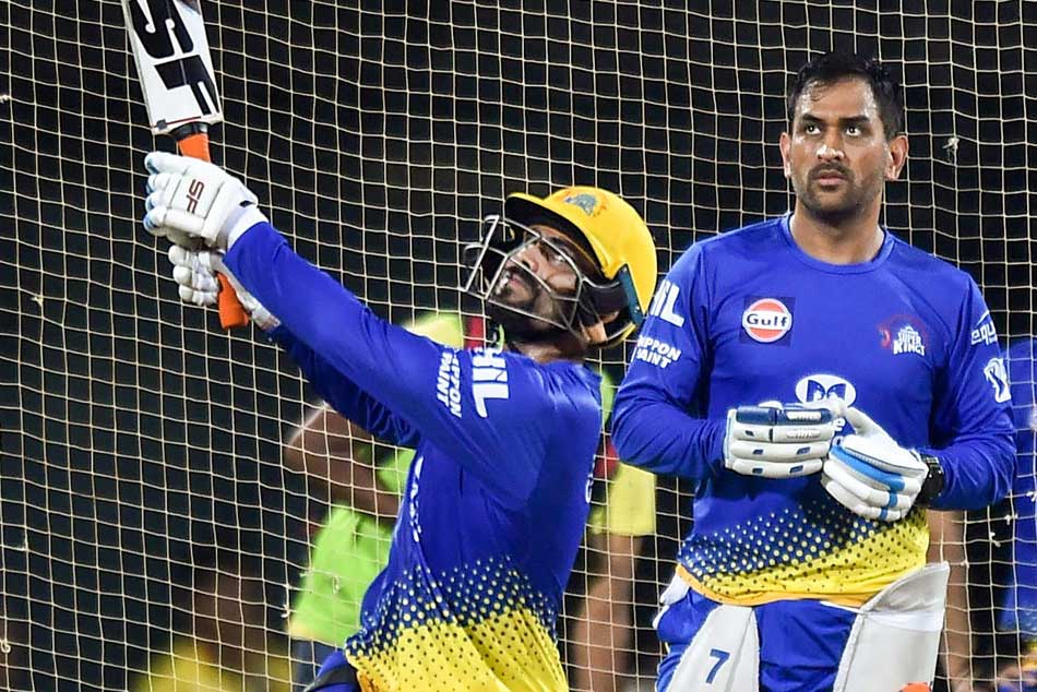 CSK Retention Ravindra Jadeja Gets More Salary Than MS Dhoni In IPL 2022 Retention Telugu MyKhel