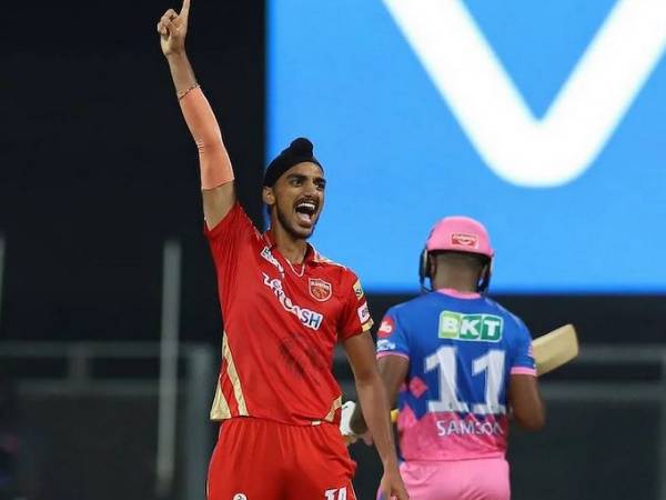 బాధ్యత తీసుకుంటాడు