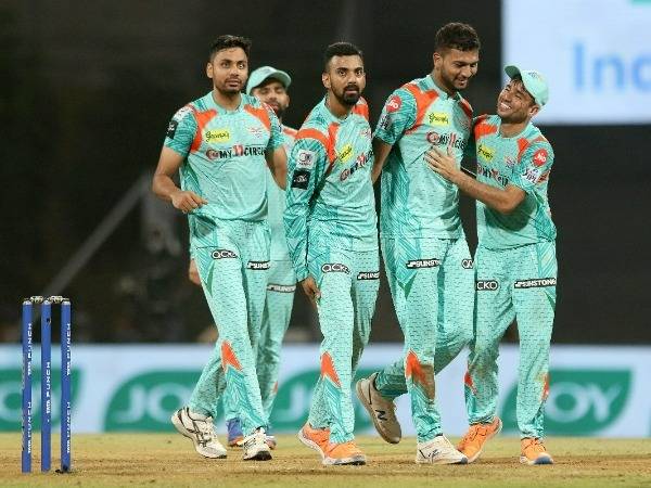 హై ఓల్టేజ్ మ్యాచ్..