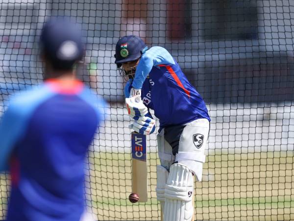 ప్రాక్టీస్ మ్యాచ్లో తడబడుతున్న ఇండియా