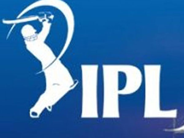 వేలం మధ్యలో కళ్లుతిరిగి పడిపోతే..