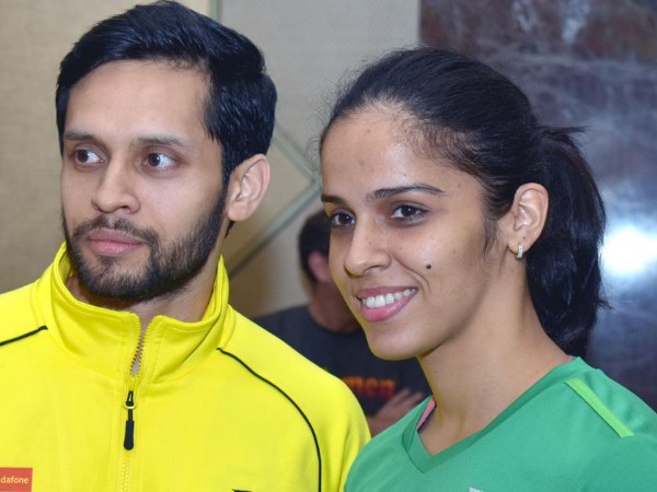 సైనా, కశ్యప్కు కలిసి రాలేదు..